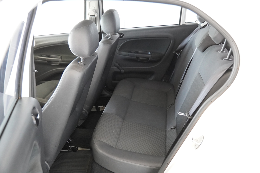 VOYAGE 1.0 12V MPI TOTALFLEX 4P MANUAL13