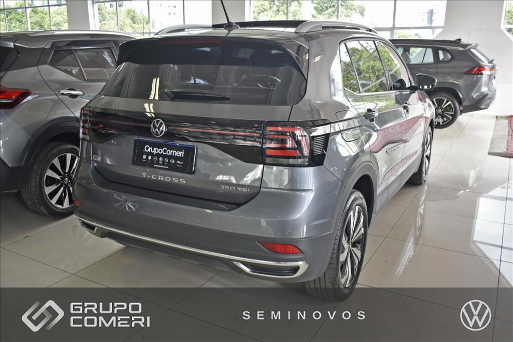 T-CROSS 1.4 250 TSI TOTAL FLEX HIGHLINE AUTOMÁTICO1