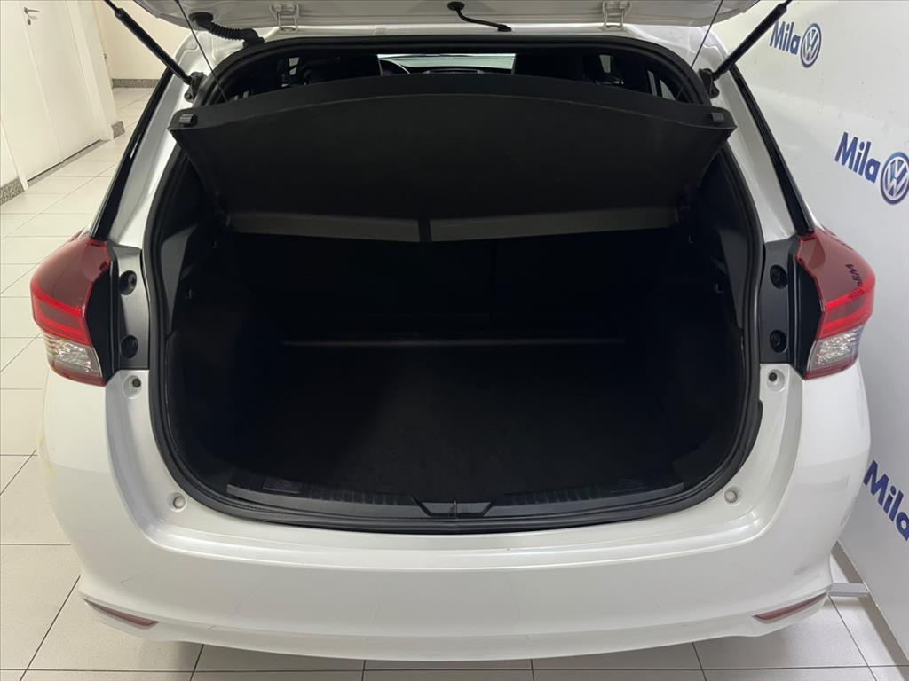 YARIS 1.3 16V FLEX XL LIVE MULTIDRIVE6