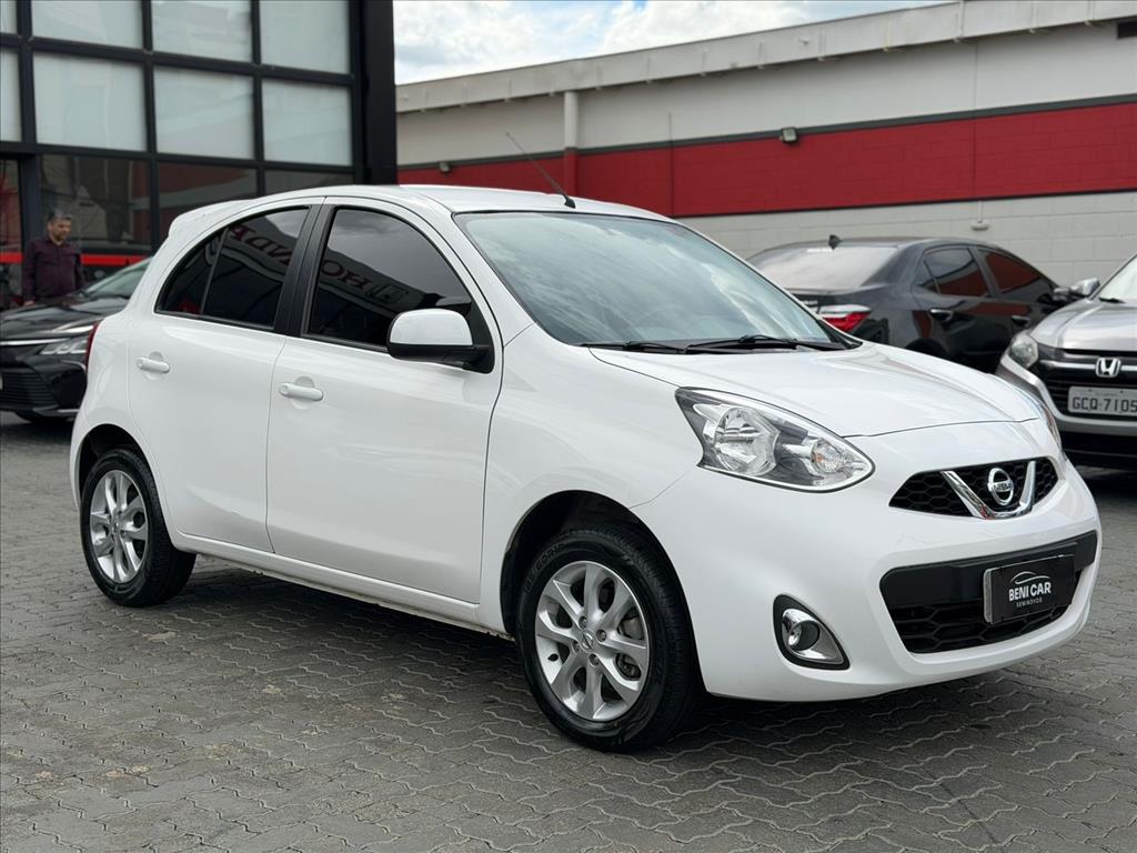 NISSAN MARCH 1.6 SV 16V FLEX 4P MANUAL