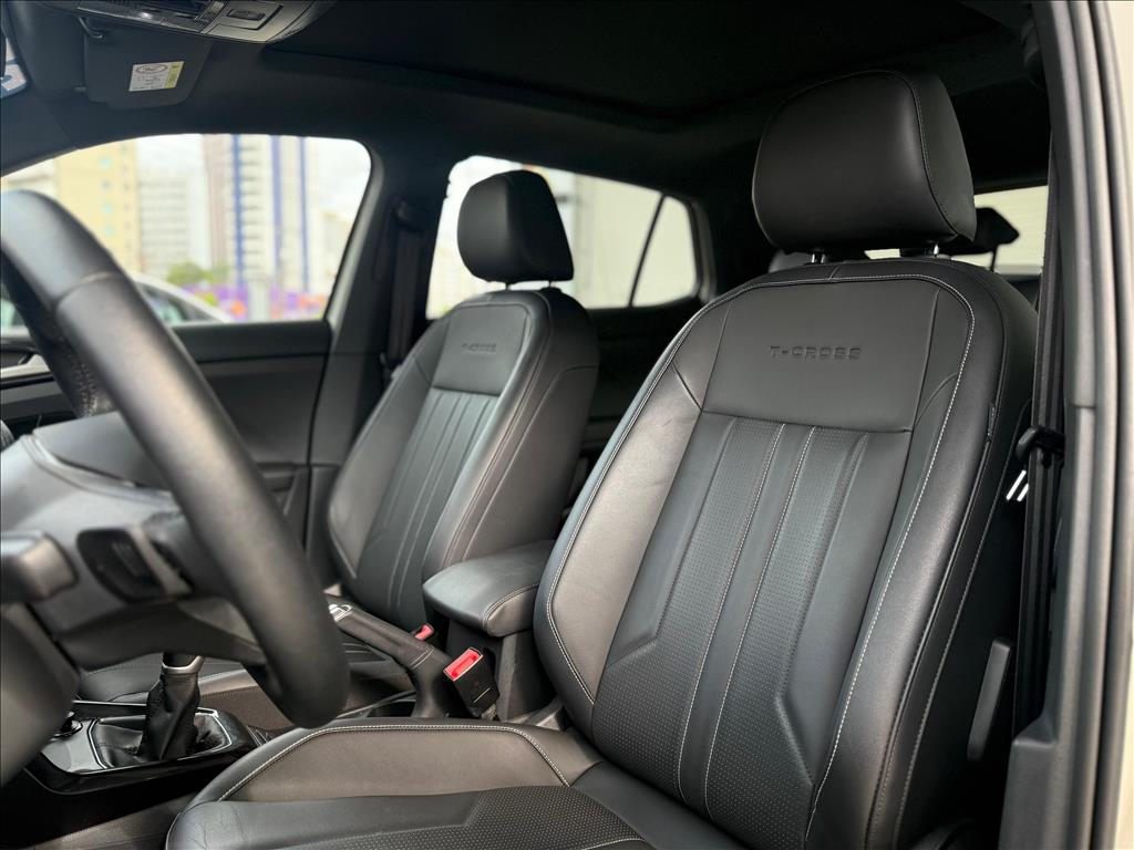 VOLKSWAGEN T-CROSS 1.4 250 TSI TOTAL FLEX HIGHLINE AUTOMÁTICO