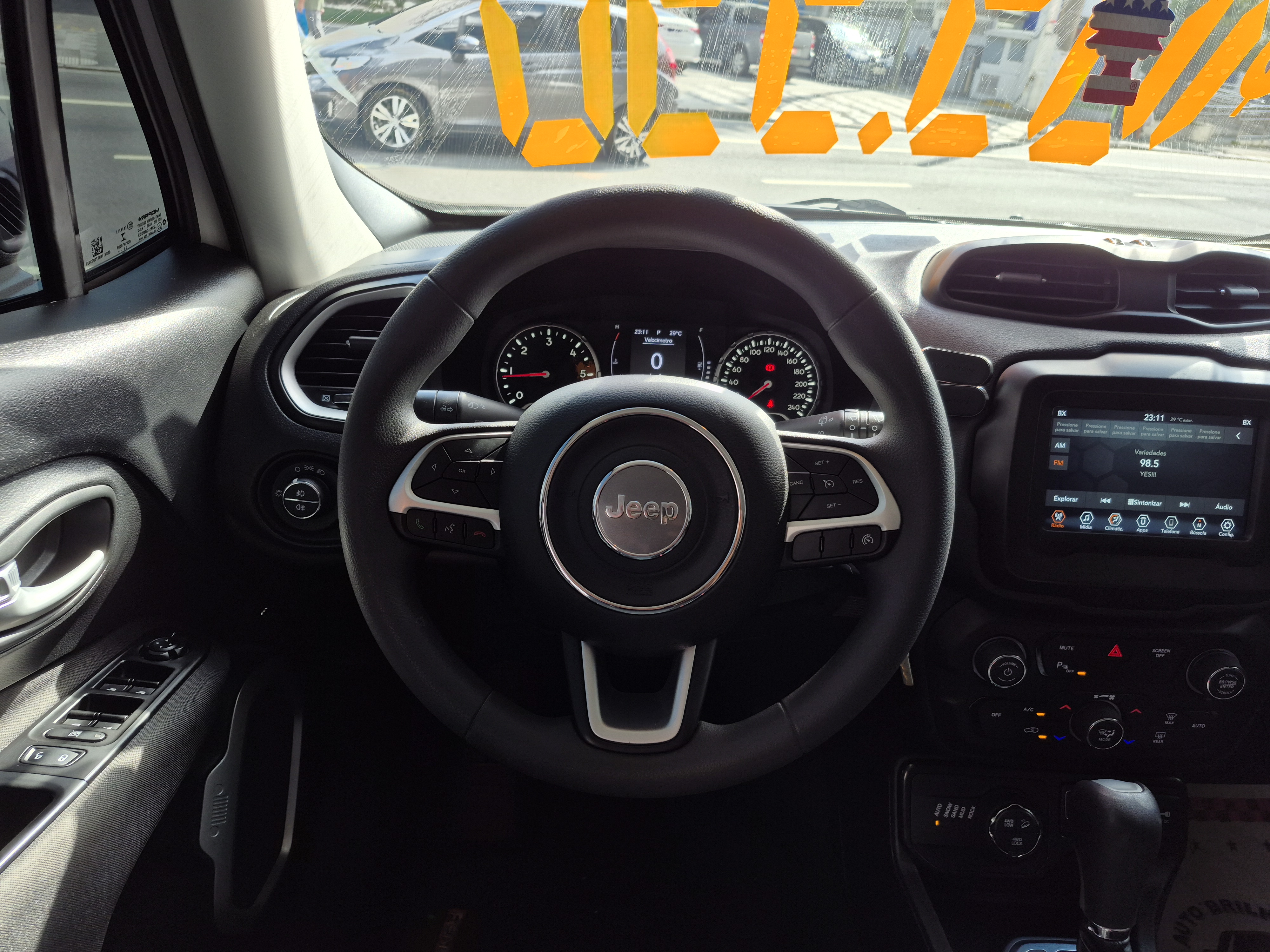 Foto ilustrativa do carro