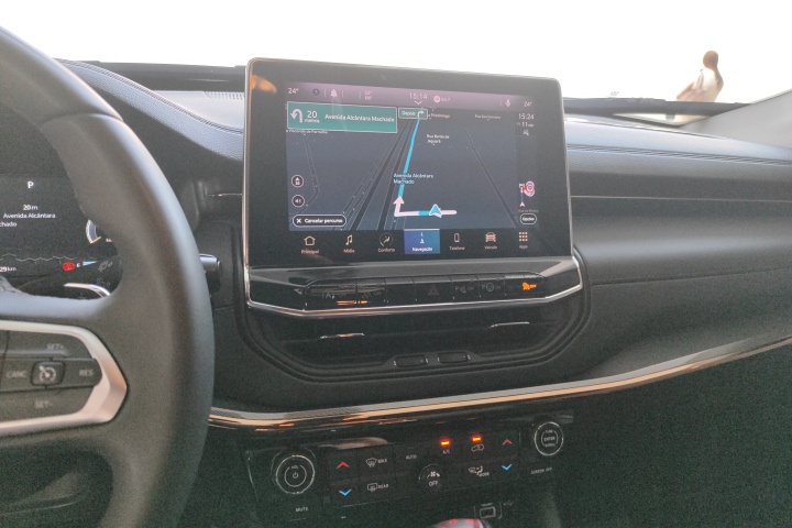 COMPASS 1.3 T270 TURBO FLEX LIMITED AT6