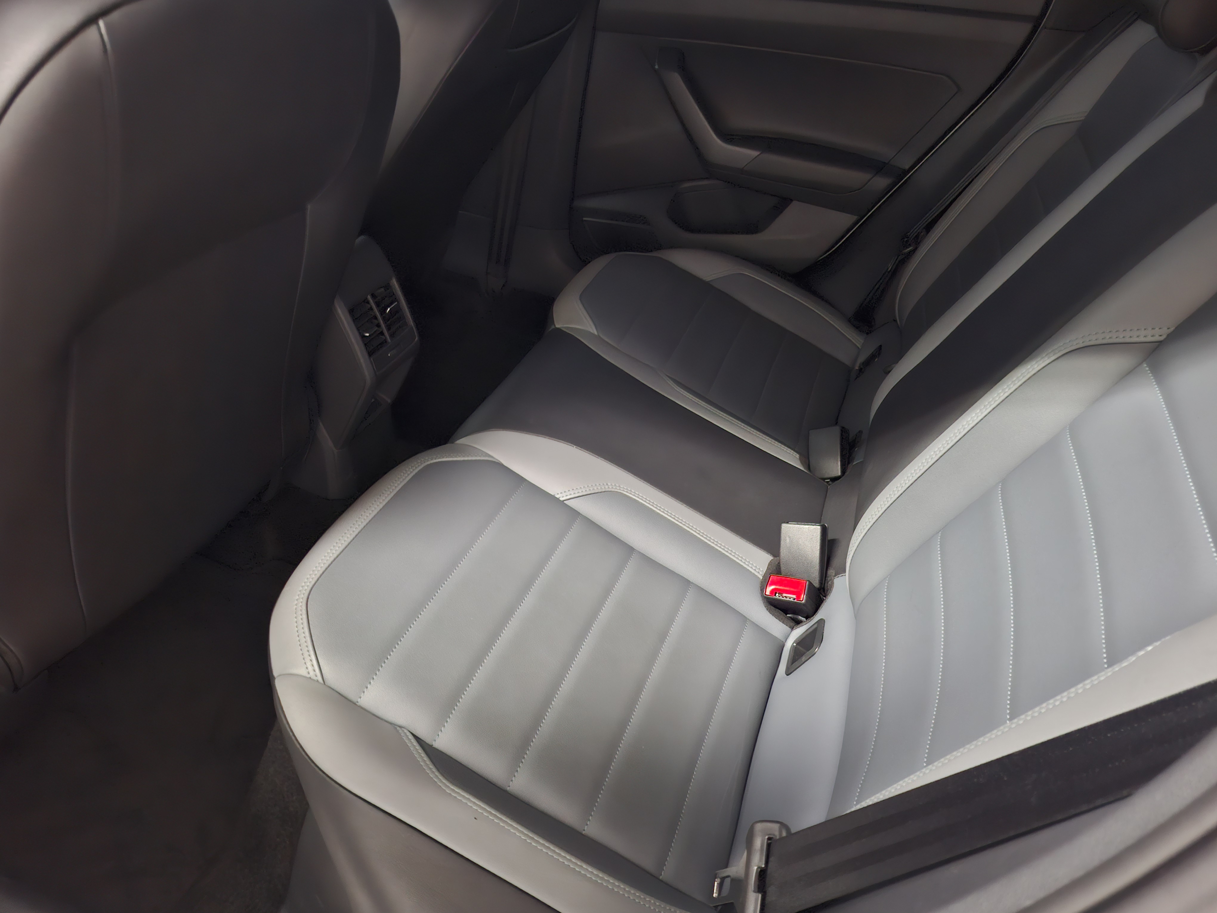 NIVUS 1.0 200 TSI TOTAL FLEX HIGHLINE AUTOMÁTICO6