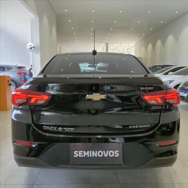 ONIX PLUS 1.0 TURBO FLEX PREMIER AUTOMÁTICO4