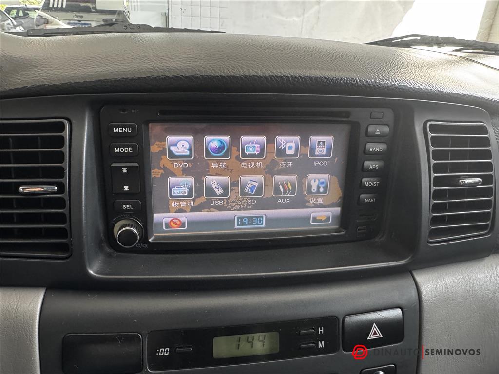 Toyota-COROLLA-1.8 SE-G 16V GASOLINA 4P AUTOMÁTICO