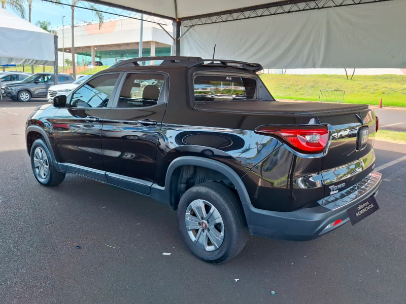 TORO 1.8 16V EVO FLEX FREEDOM AT66