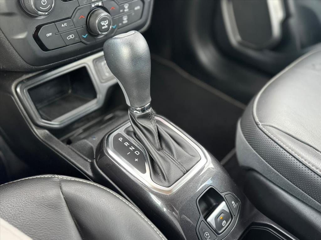 Jeep-RENEGADE-1.3 T270 TURBO FLEX LONGITUDE AT6