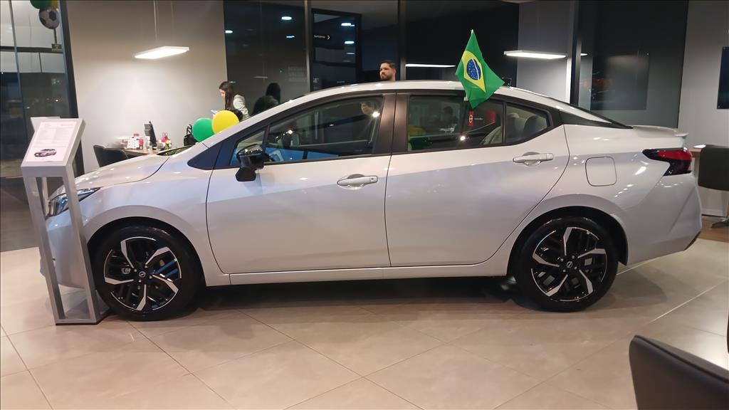 VERSA 1.6 16V FLEX EXCLUSIVE XTRONIC6