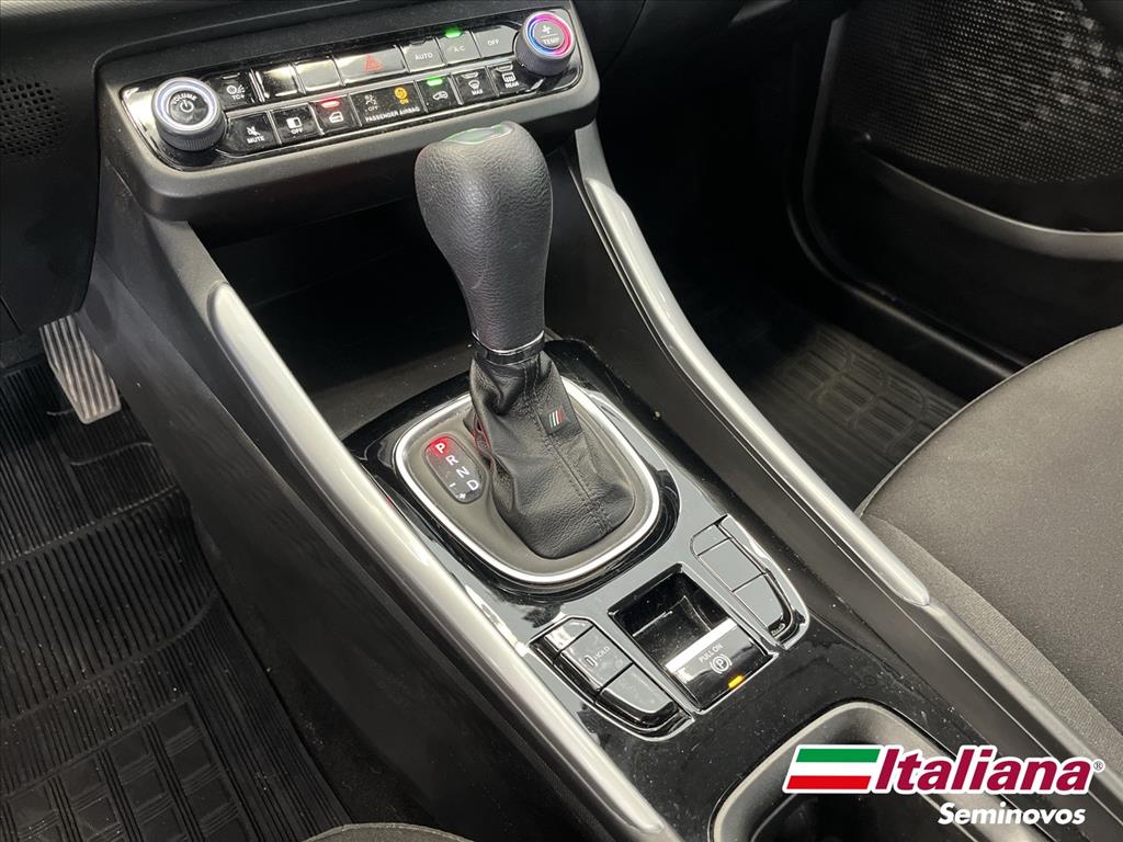 FASTBACK 1.0 TURBO 200 FLEX CVT11