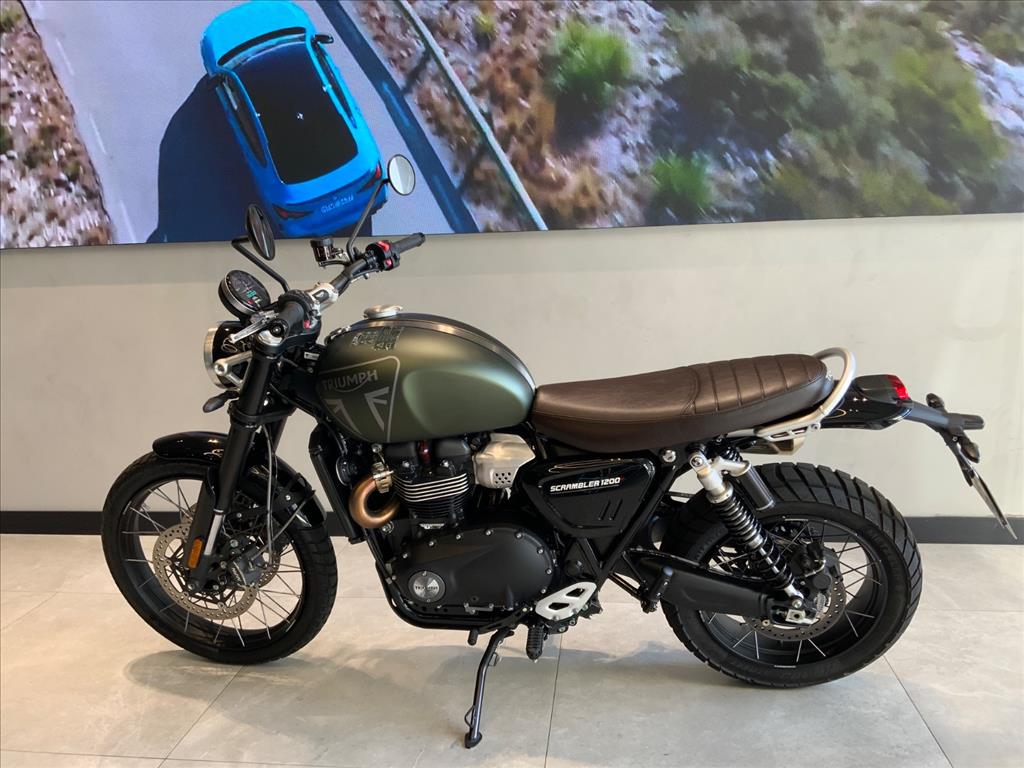 TRIUMPH-BONNEVILLE-SCRAMBLER 1200 X