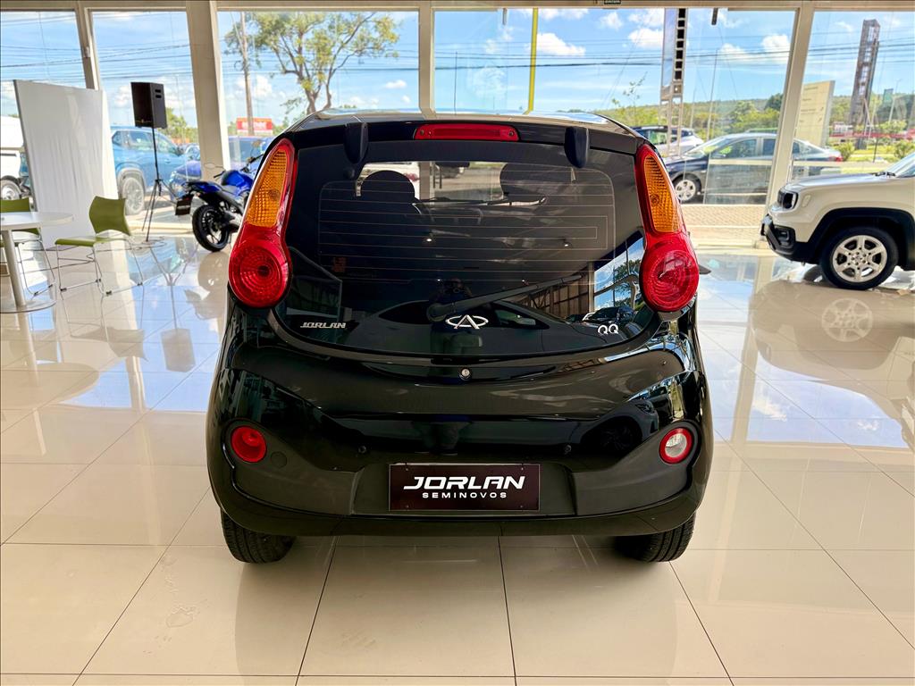 QQ 1.0 MPFI ACT 12V GASOLINA 4P MANUAL11