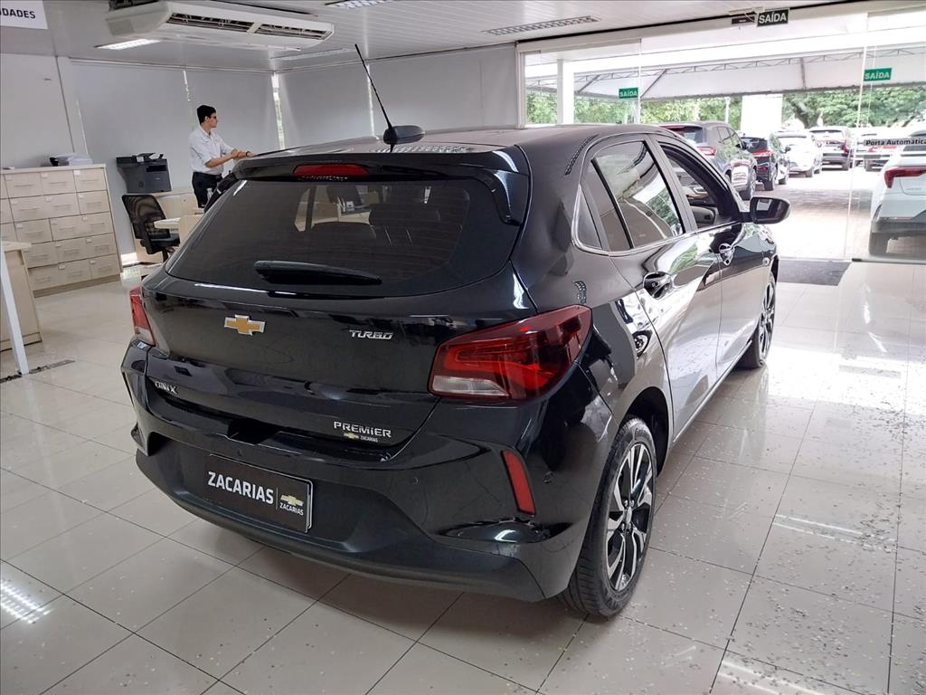 ONIX 1.0 TURBO FLEX PREMIER AUTOMÁTICO4