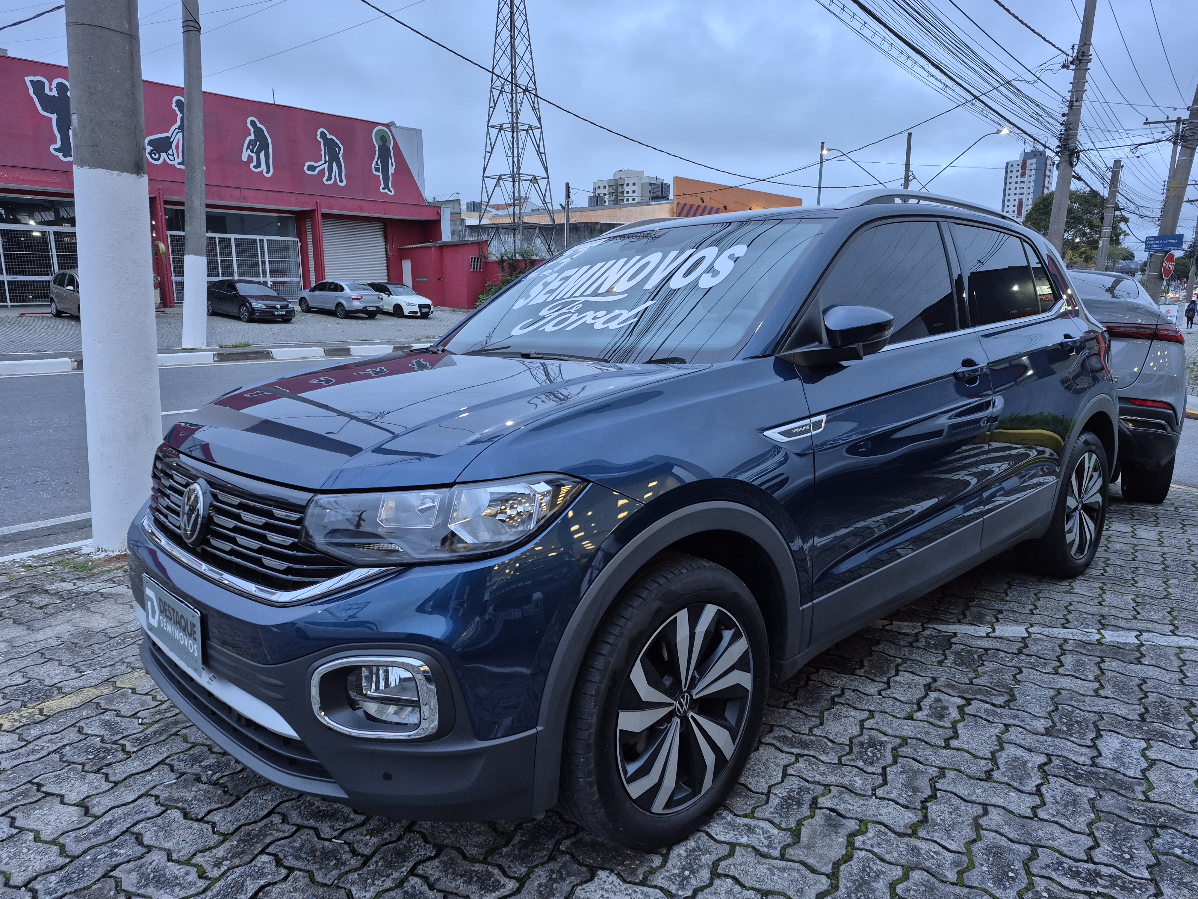 Foto ilustrativa do carro