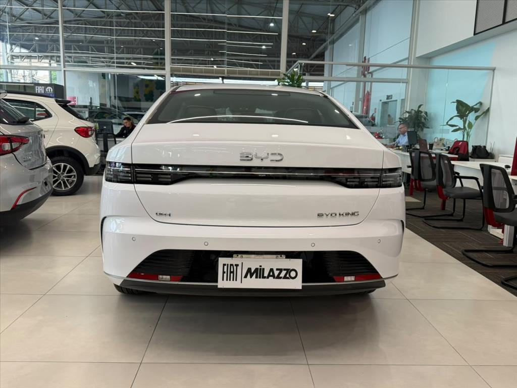 KING 1.5 DM-I PHEV GS AUTOMÁTICO4