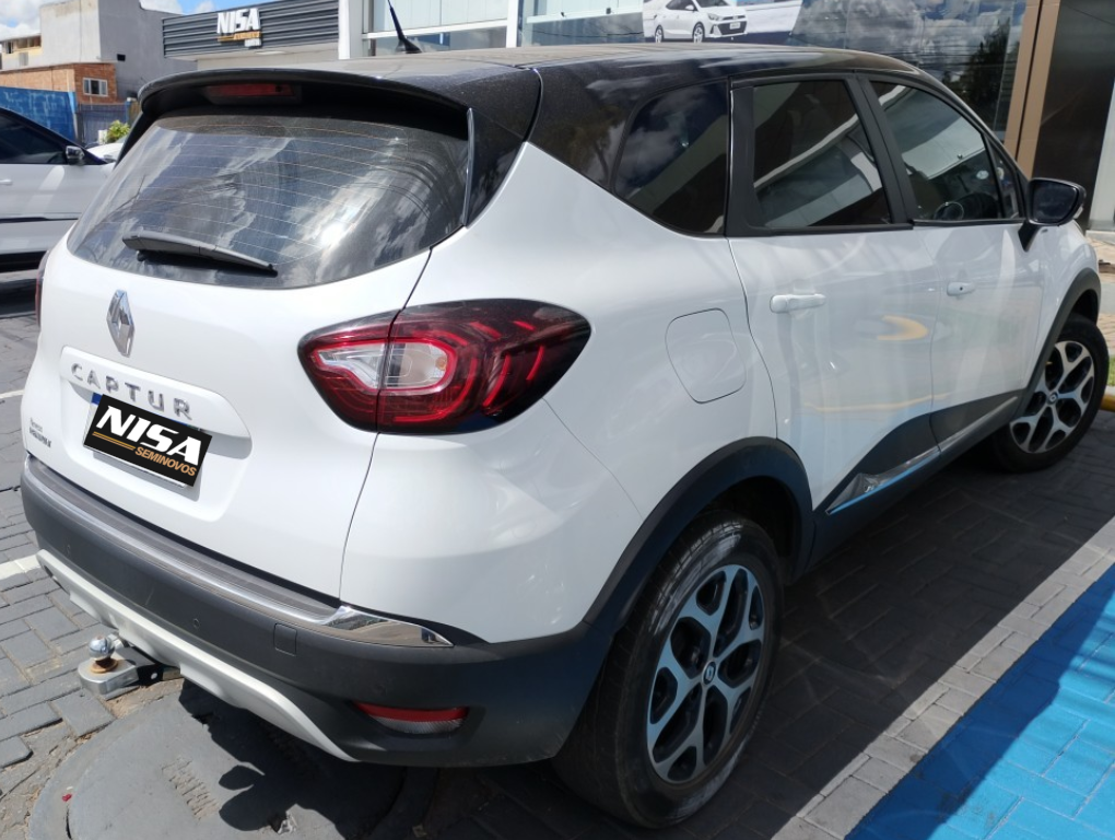 Renault-CAPTUR-1.6 16V SCE FLEX BOSE X-TRONIC