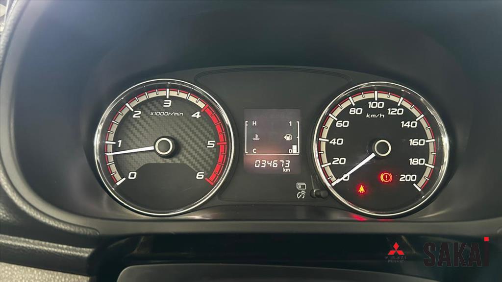 Mitsubishi-L200 TRITON-2.4 16V TURBO DIESEL OUTDOOR GLX CD 4X4 MANUAL