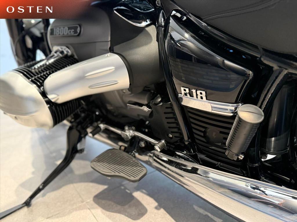 BMW Motorrad-R-18