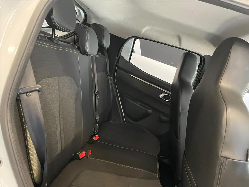 KWID 1.0 12V SCE FLEX OUTSIDER MANUAL11