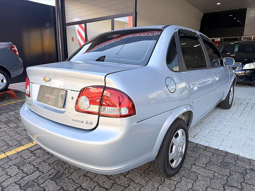 Chevrolet Classic - 1.0 MPFI LS 8V FLEX 4P MANUAL