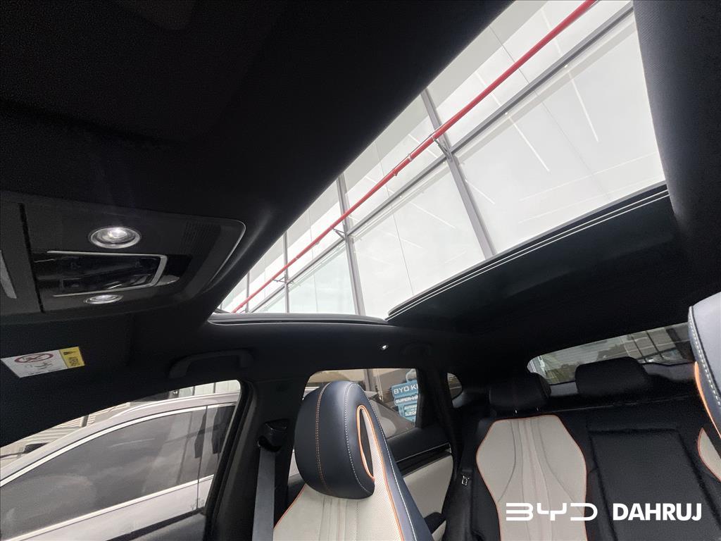 SONG PLUS 1.5 DM-I HÍBRIDO AUTOMÁTICO11