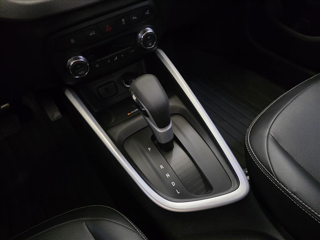 ONIX PLUS 1.0 TURBO FLEX PREMIER AUTOMÁTICO11