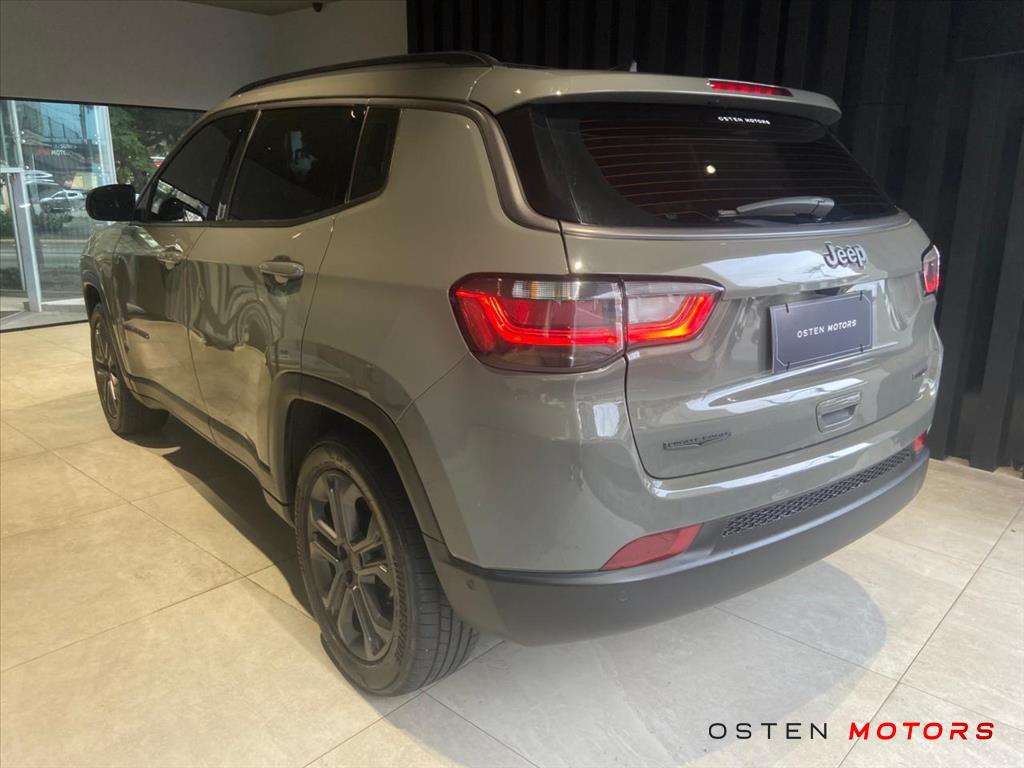 Jeep-COMPASS-1.3 T270 TURBO FLEX LONGITUDE AT6