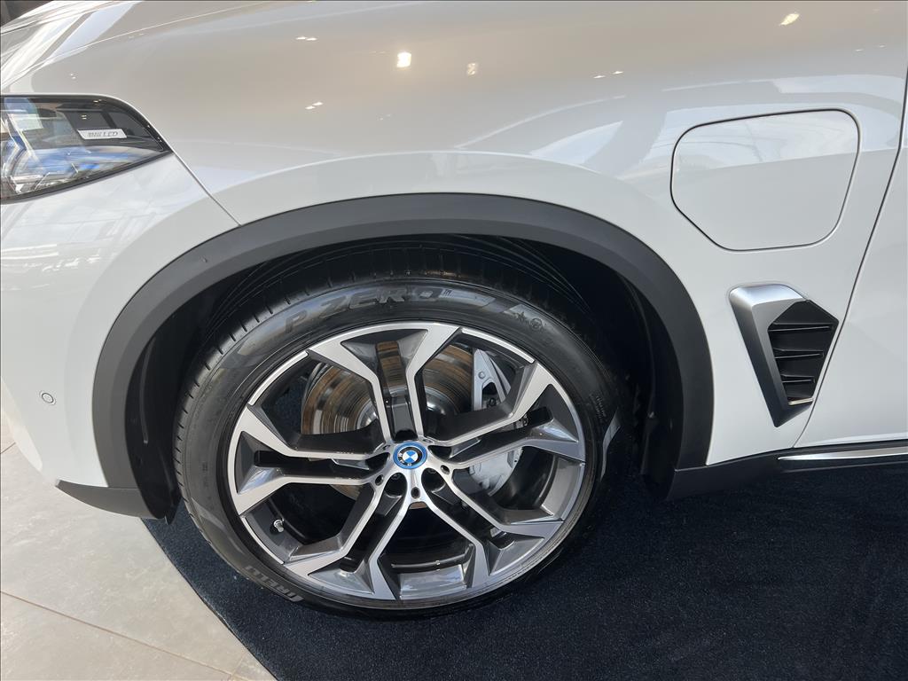 X5 3.0 I6 TURBO HÍBRIDO XDRIVE50E X-LINE AUTOMÁTICO3