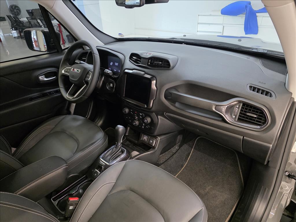 RENEGADE 1.3 T270 TURBO FLEX AT68