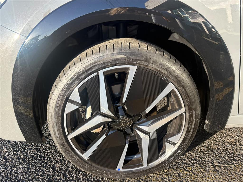 208 1.0 TURBO 200 FLEX GT CVT17
