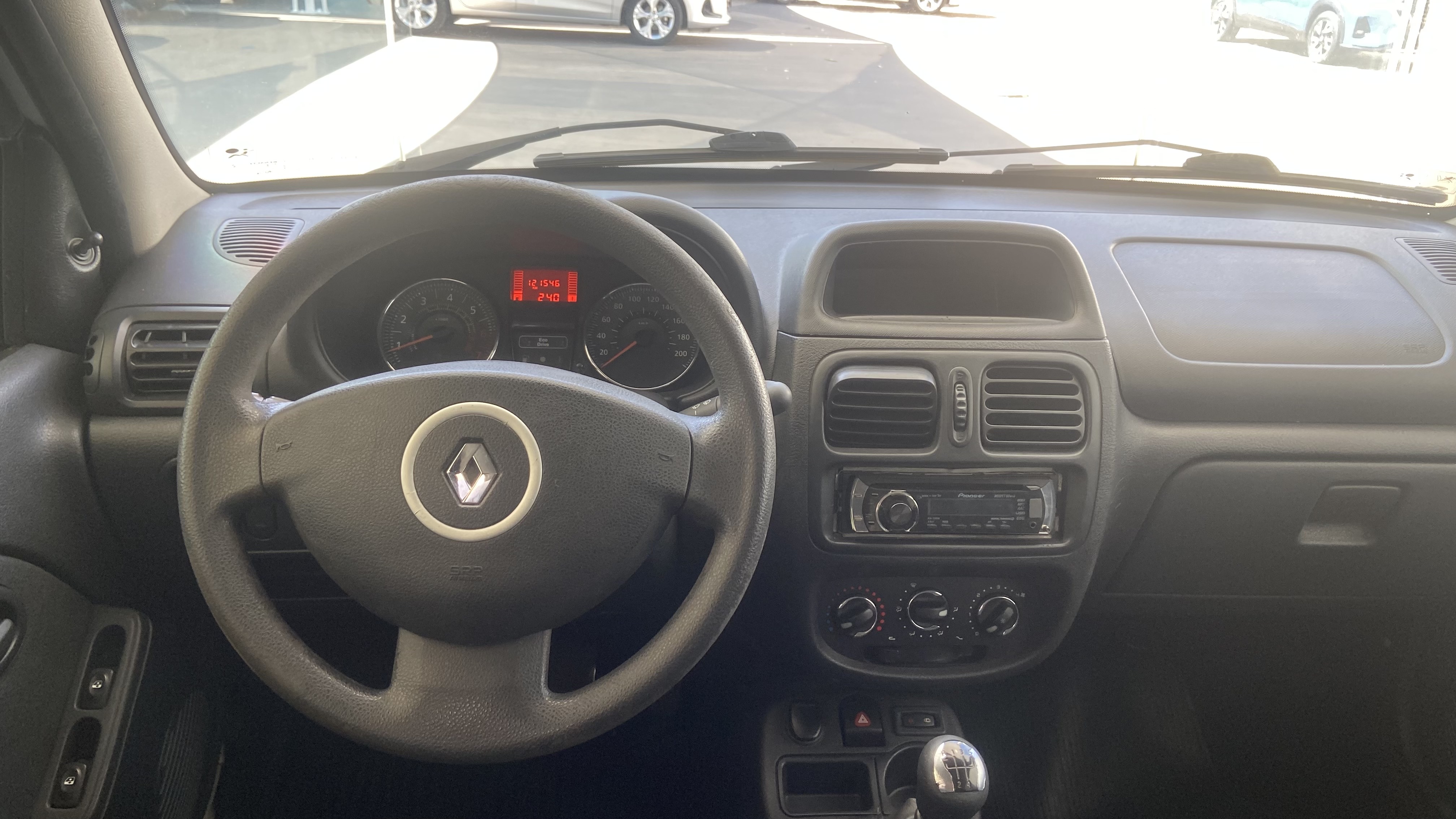 Renault Spark Euv 1.0 Expression 16V Flex 4P Manual - foto 9