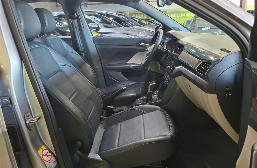 T-CROSS 1.4 250 TSI TOTAL FLEX HIGHLINE AUTOMÁTICO10