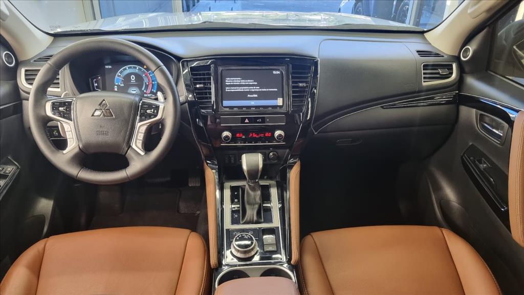 PAJERO SPORT 2.4 16V MIVEC TURBO DIESEL LEGEND AWD AUTOMÁTICO10