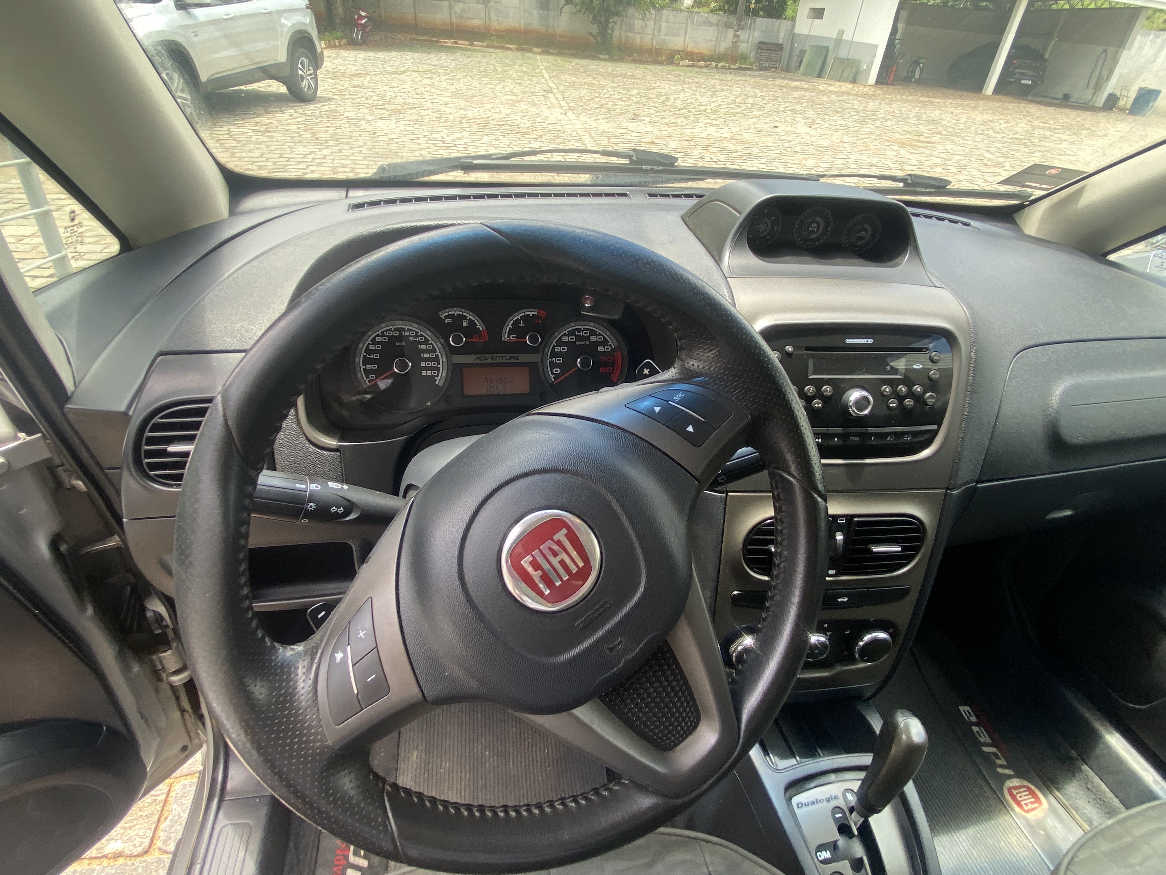 IDEA 1.8 MPI ADVENTURE 16V FLEX 4P MANUAL7