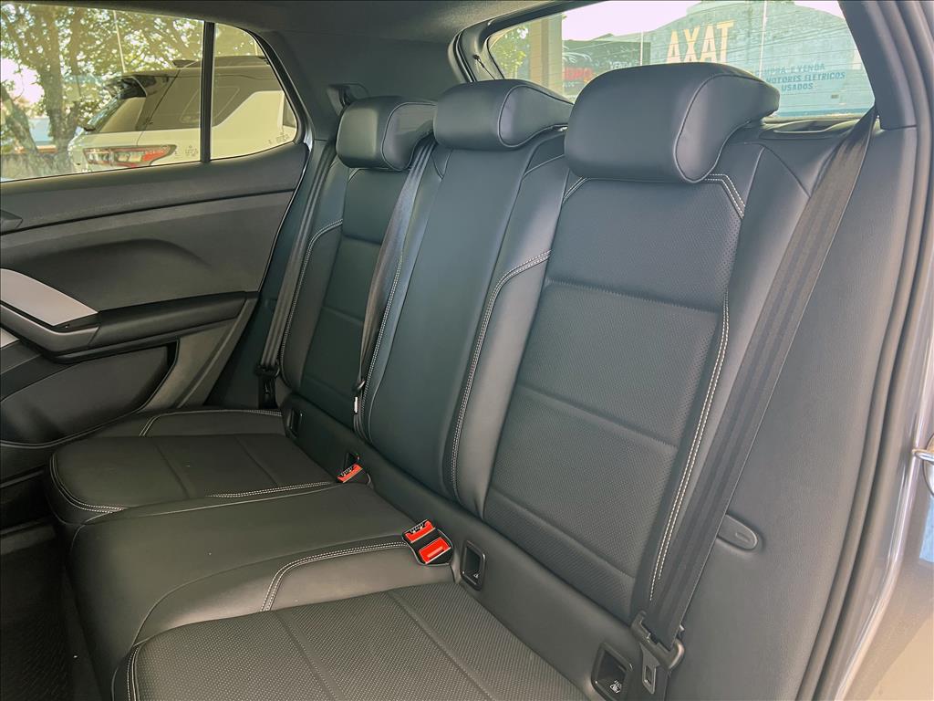 T-CROSS 1.4 250 TSI TOTAL FLEX HIGHLINE AUTOMÁTICO17
