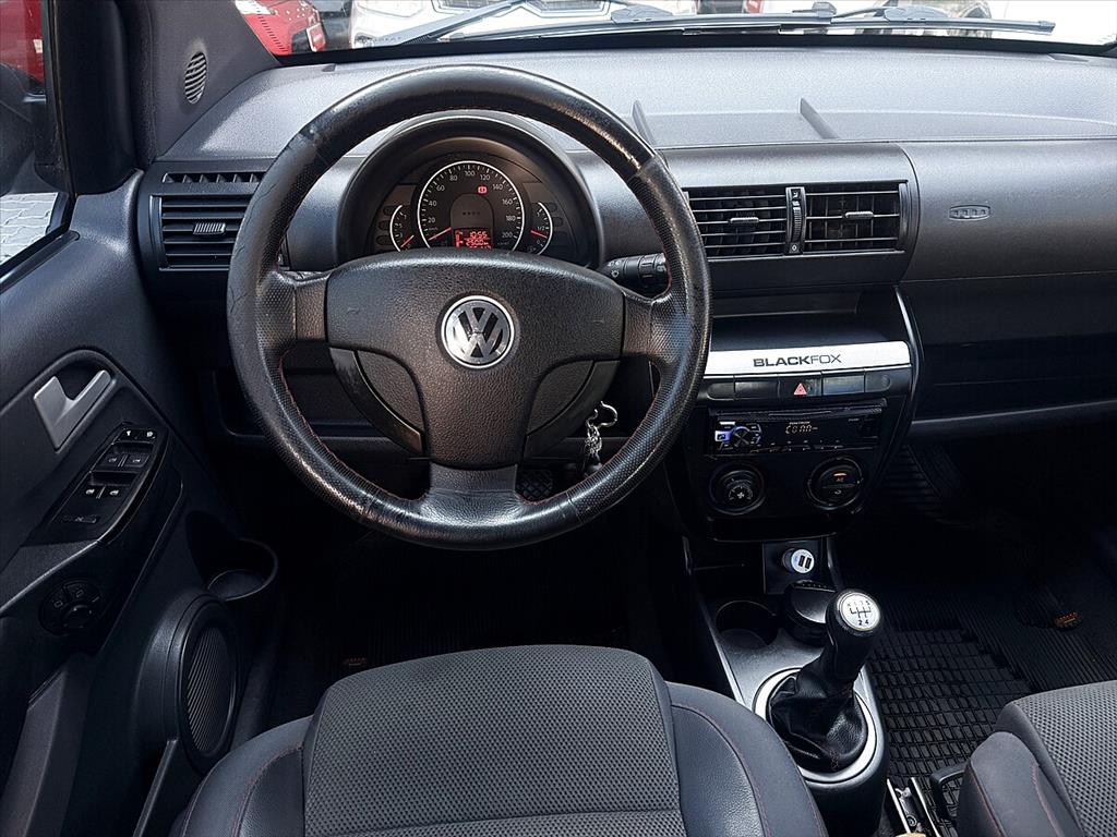 Volkswagen Fox - 1.0 MI BLACKFOX 8V FLEX 4P MANUAL