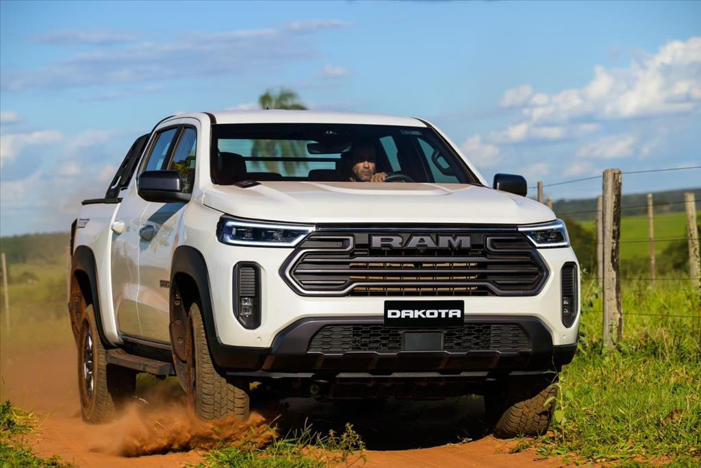 DAKOTA 2.2 TURBO DIESEL WARLOCK 4X4 AUTOMÁTICO19