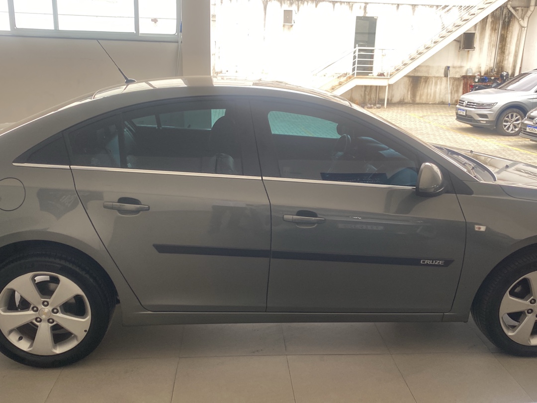 CRUZE 1.8 LT SPORT6 16V FLEX 4P AUTOMÁTICO5