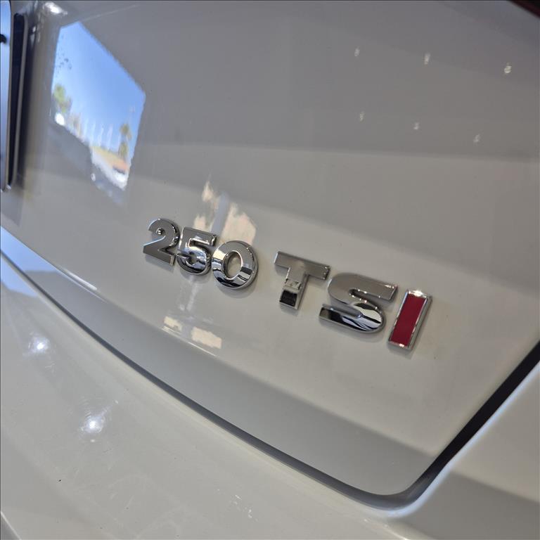 JETTA 1.4 250 TSI TOTAL FLEX COMFORTLINE TIPTRONIC
