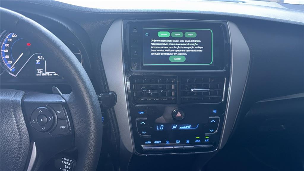 YARIS 1.5 16V FLEX XLS CONNECT MULTIDRIVE12