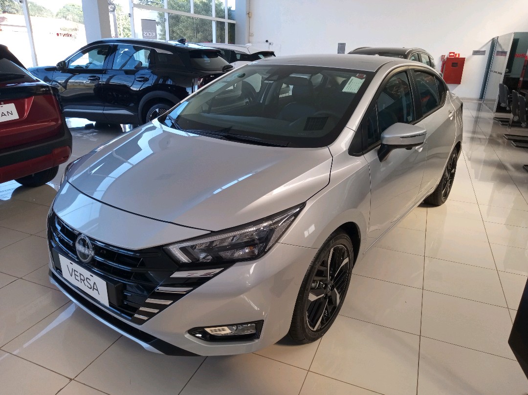 VERSA 1.6 16V FLEX EXCLUSIVE XTRONIC