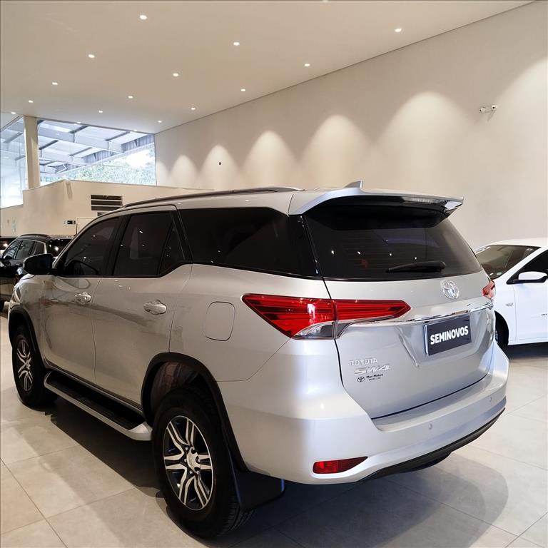 HILUX 2.7 SR 4X2 CD 16V FLEX 4P AUTOMÁTICO5