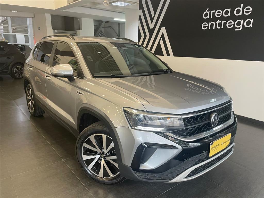 TAOS 1.4 250 TSI TOTAL FLEX COMFORTLINE AUTOMÁTICO2