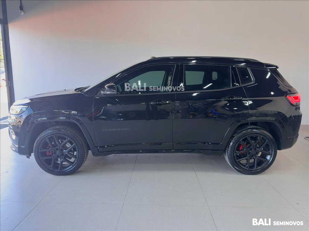 COMPASS 2.0 HURRICANE 4 TURBO GASOLINA BLACKHAWK AT93