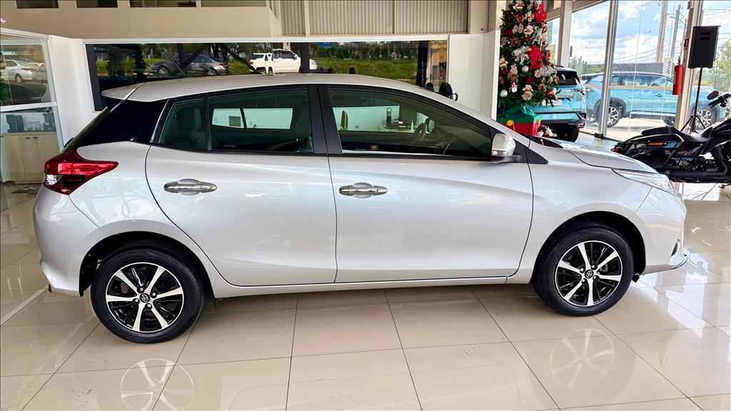 YARIS 1.5 16V FLEX XL MULTIDRIVE8