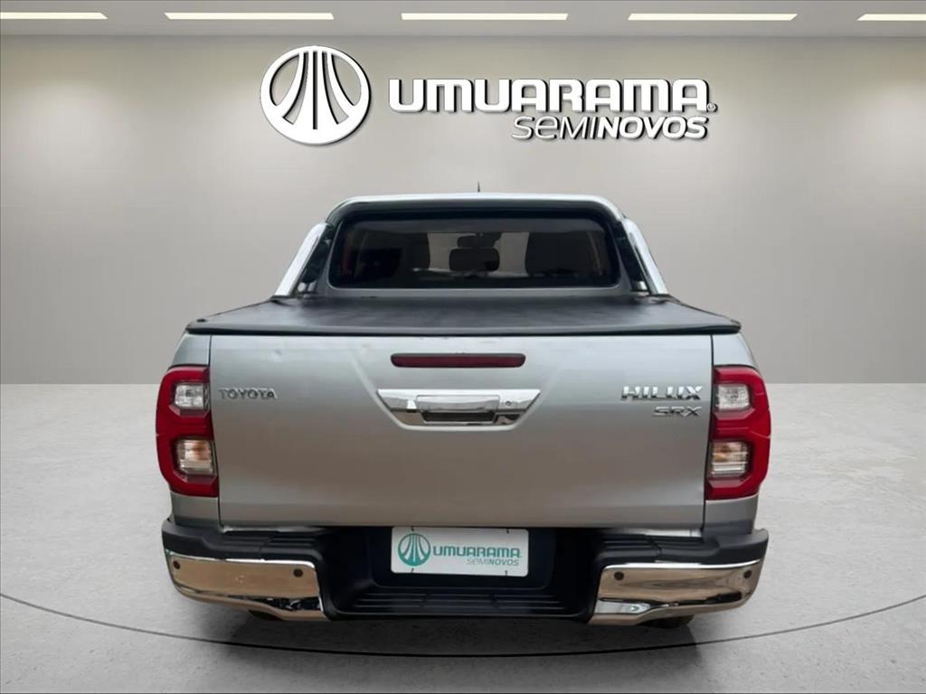 HILUX 2.8 D-4D TURBO DIESEL CD SRX 4X4 AUTOMÁTICO5
