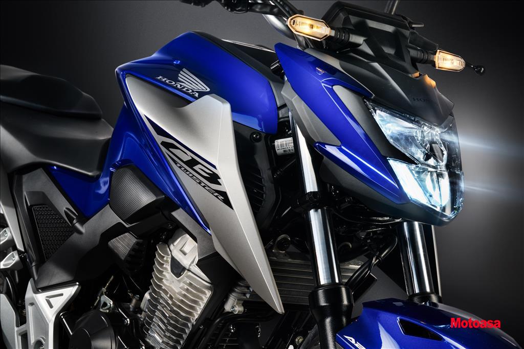 CB 300F TWISTER S4