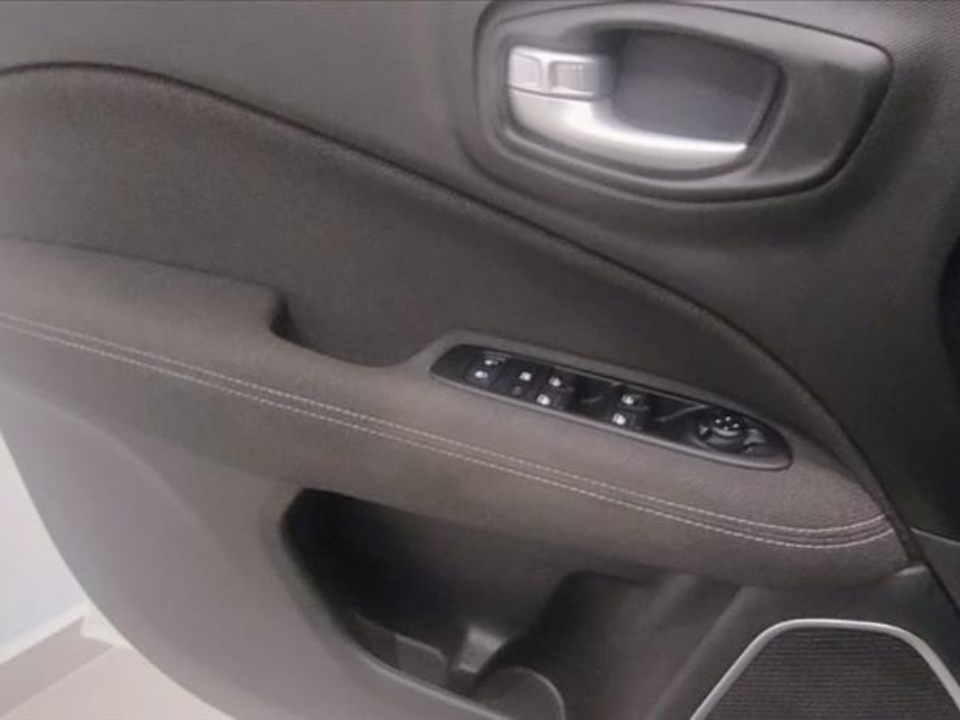 TORO 1.3 TURBO 270 FLEX FREEDOM AT612