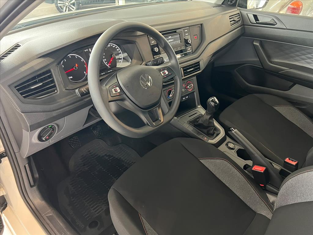 POLO 1.0 MPI TRACK MANUAL17