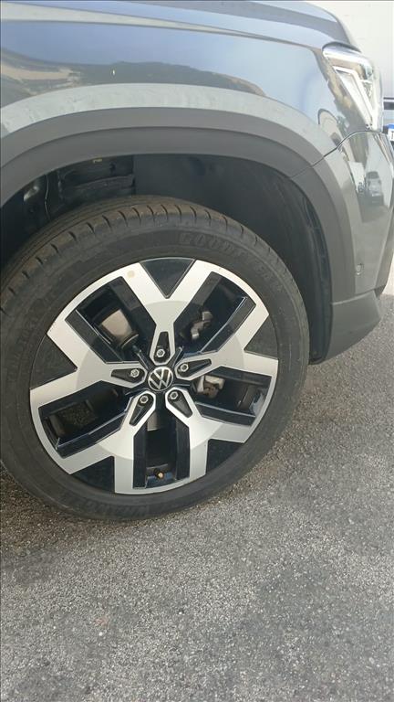 TAOS 1.4 250 TSI TOTAL FLEX HIGHLINE AUTOMÁTICO11
